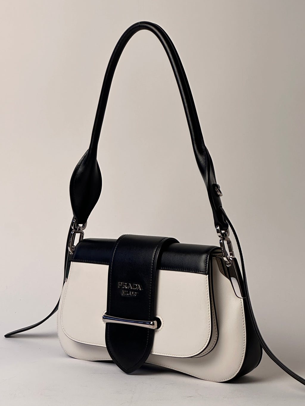 PRADA Sidonie