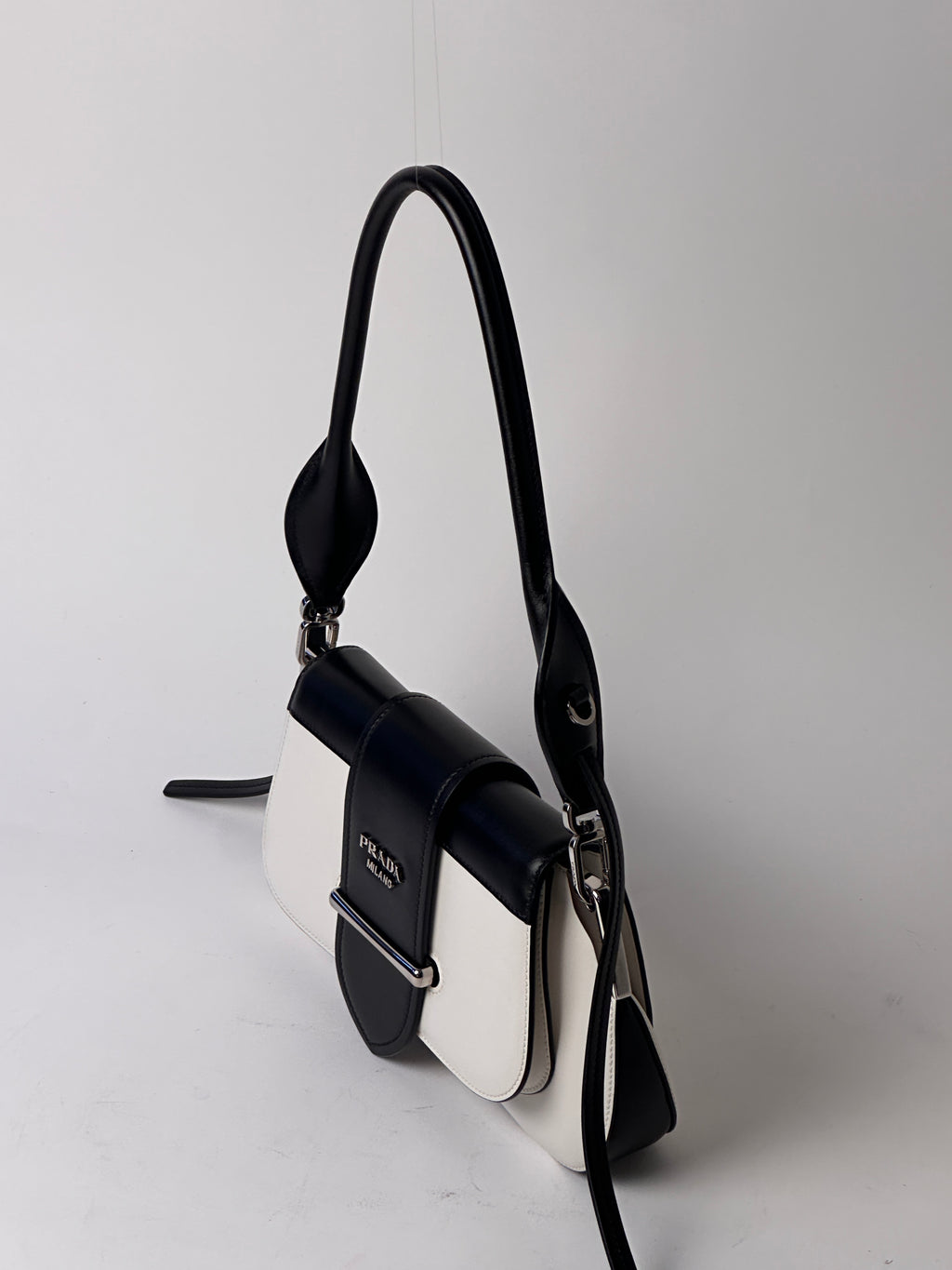 PRADA Sidonie
