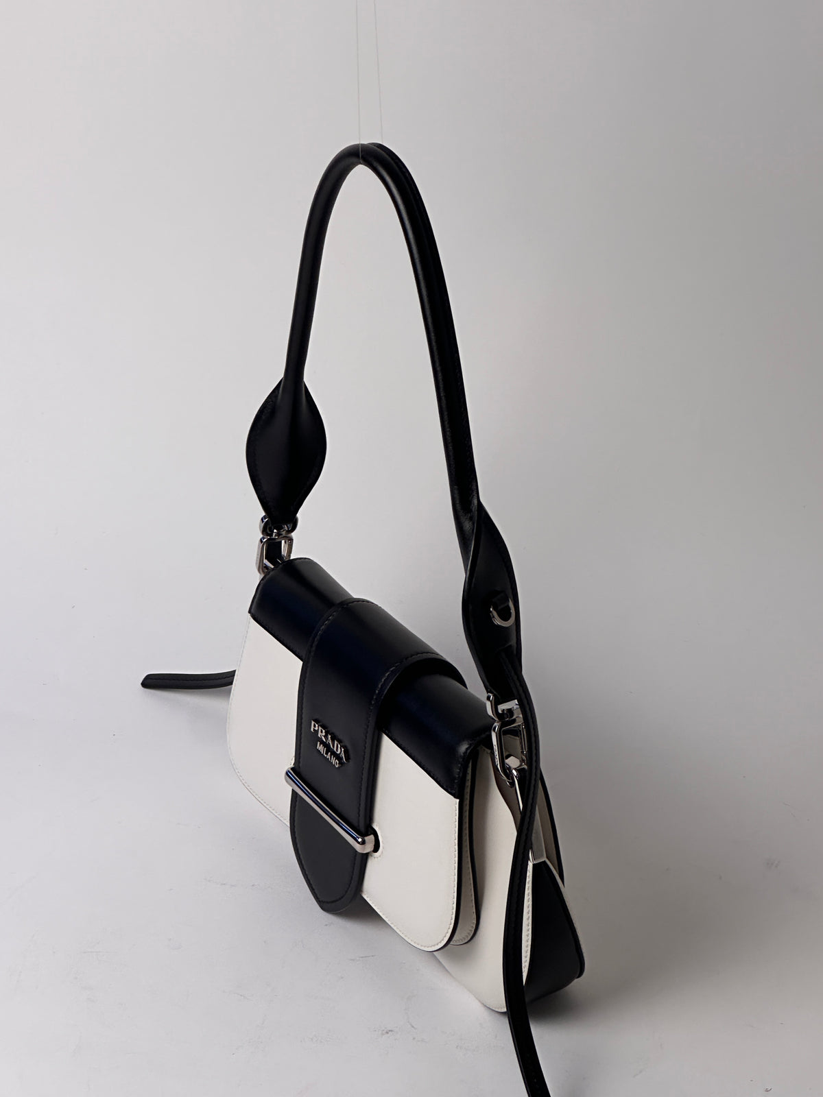 PRADA Sidonie