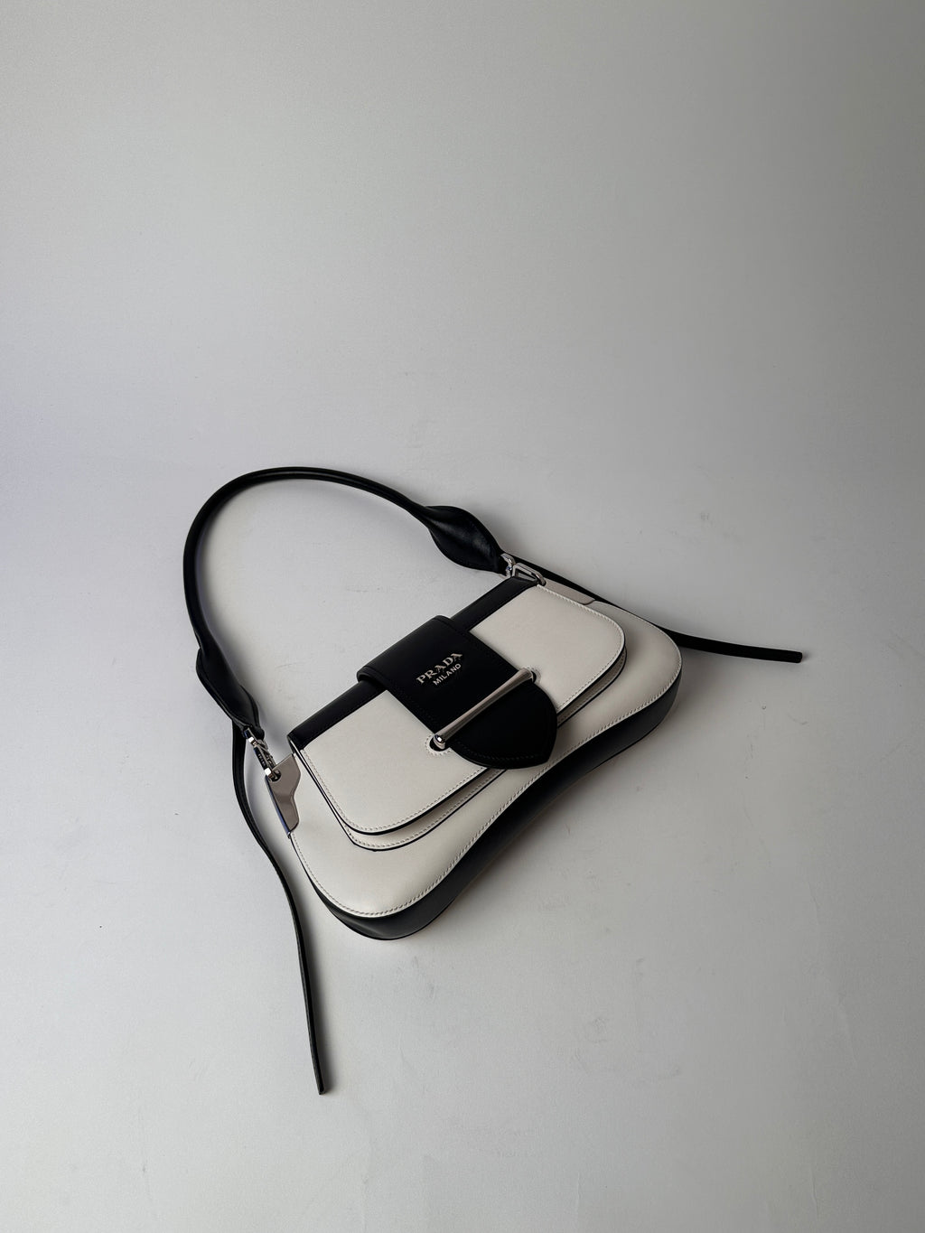 PRADA Sidonie