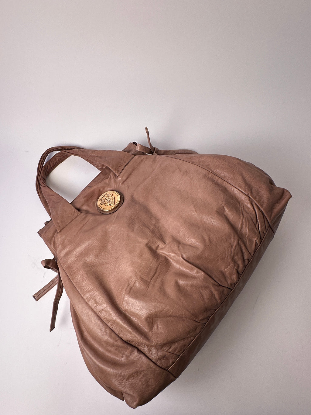 Gucci Hobo Hysteria