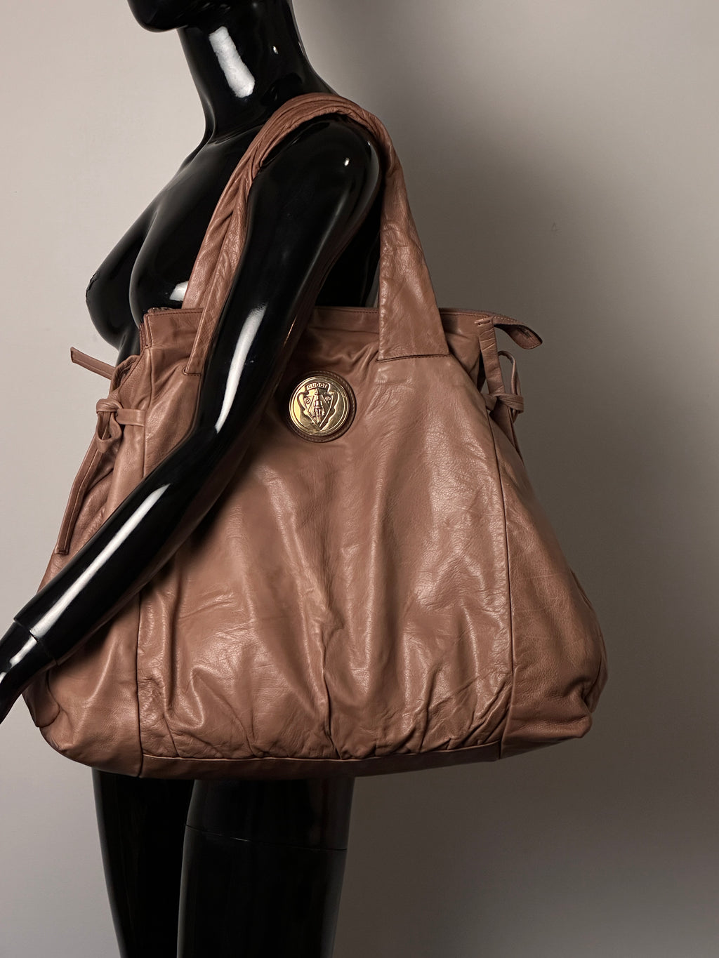 Gucci Hobo Hysteria