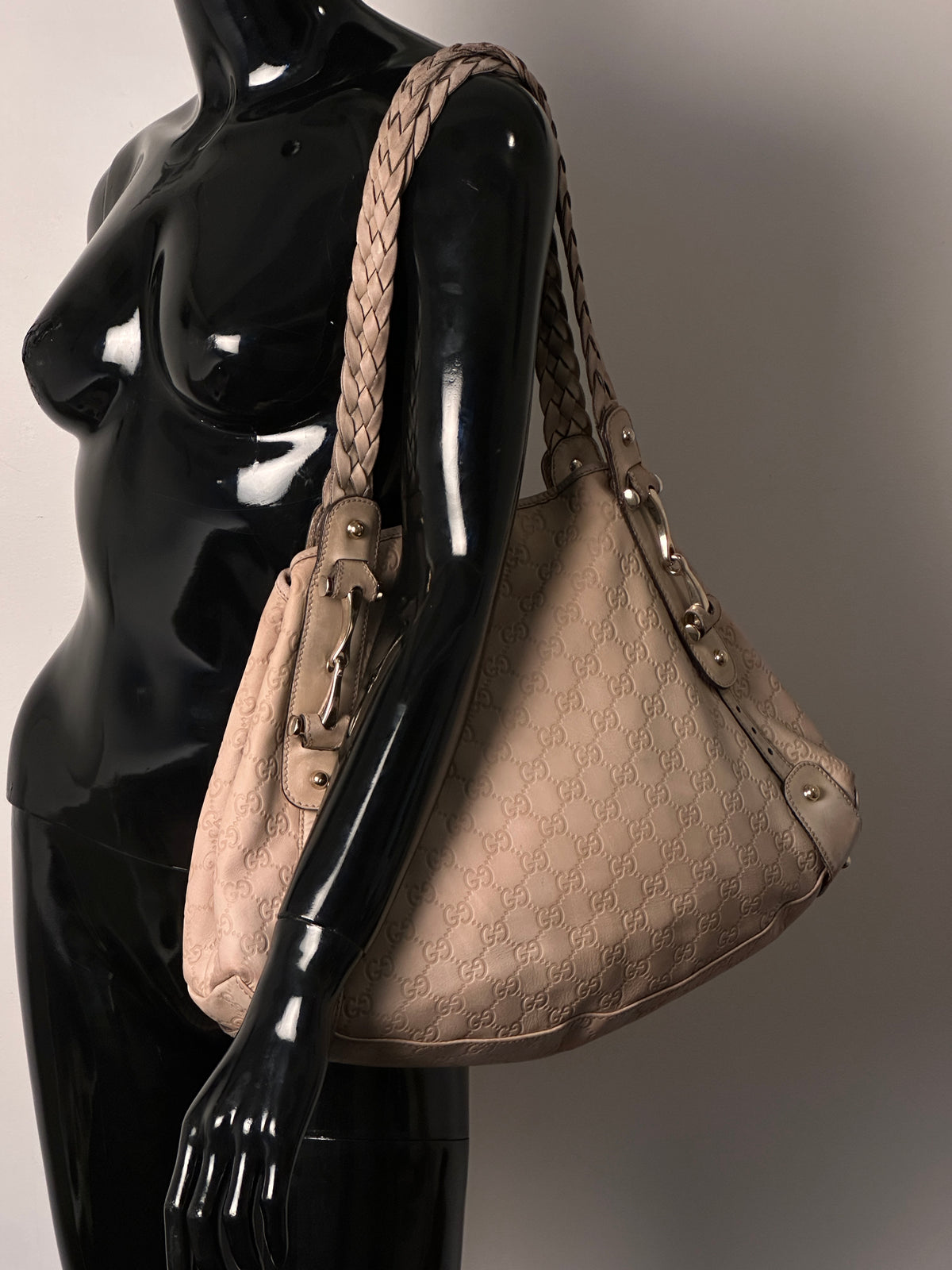 Gucci Pelham Hobo