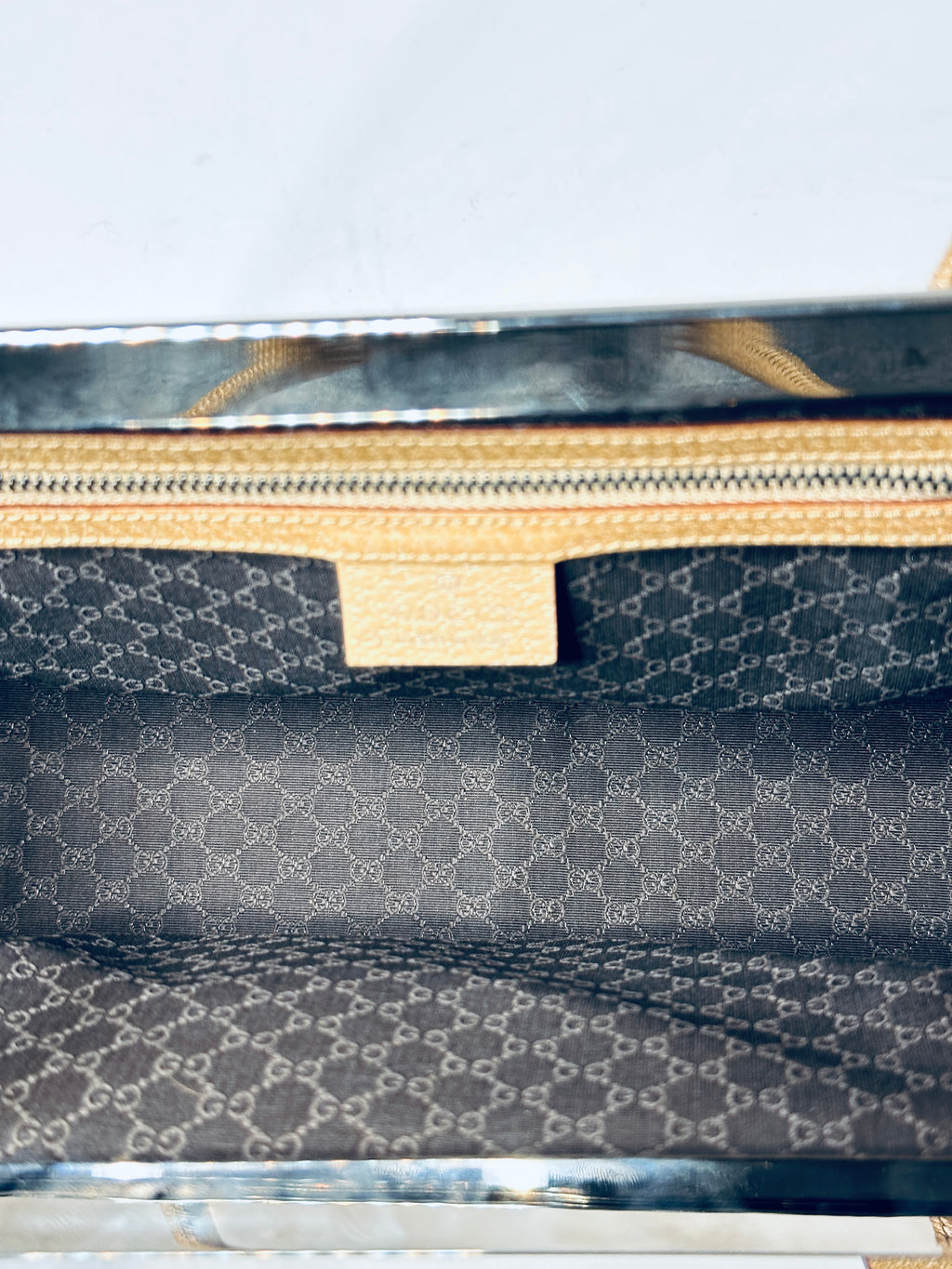 Gucci Jackie Slide Frame