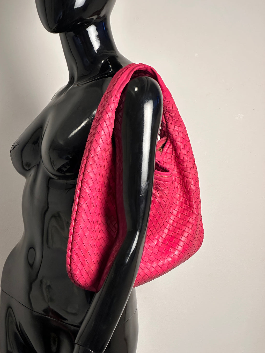 Bottega Veneta Pink Medium Veneta