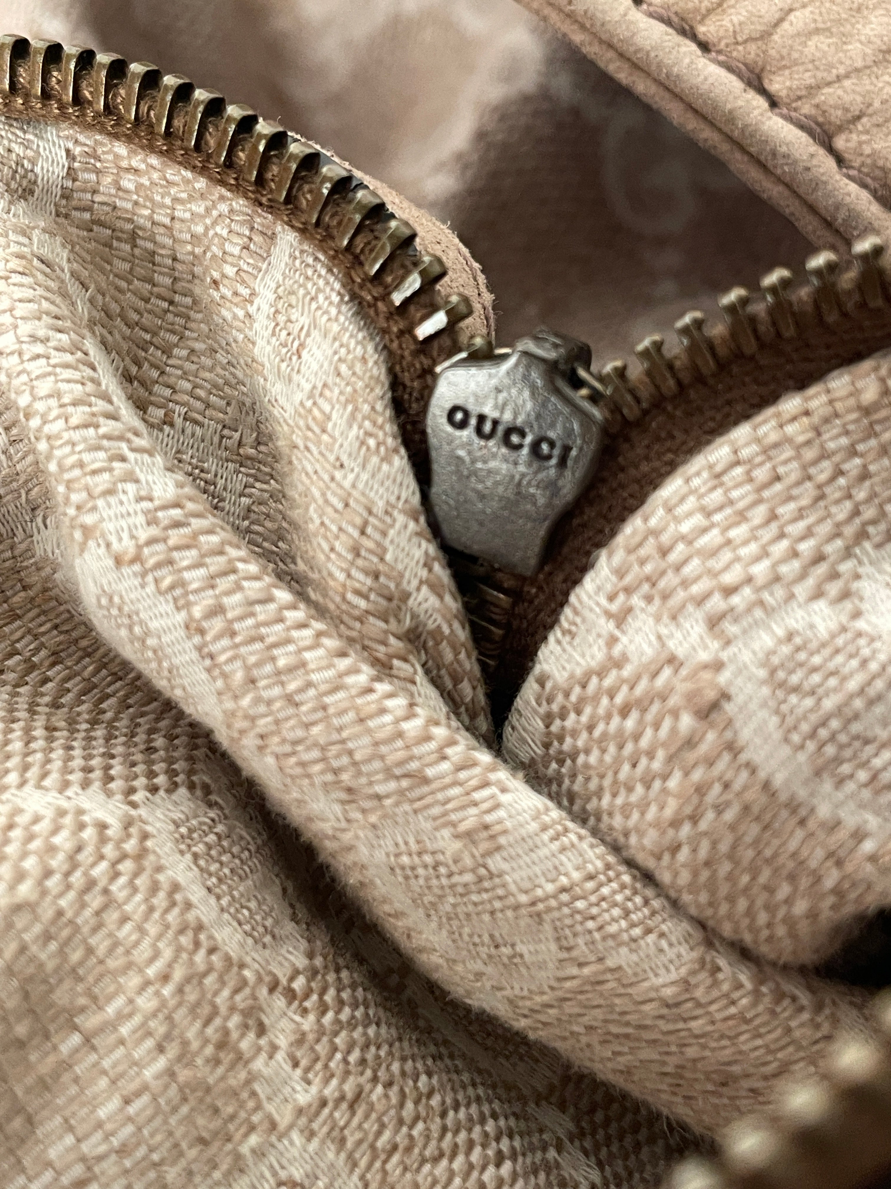 Gucci Large Stirrup