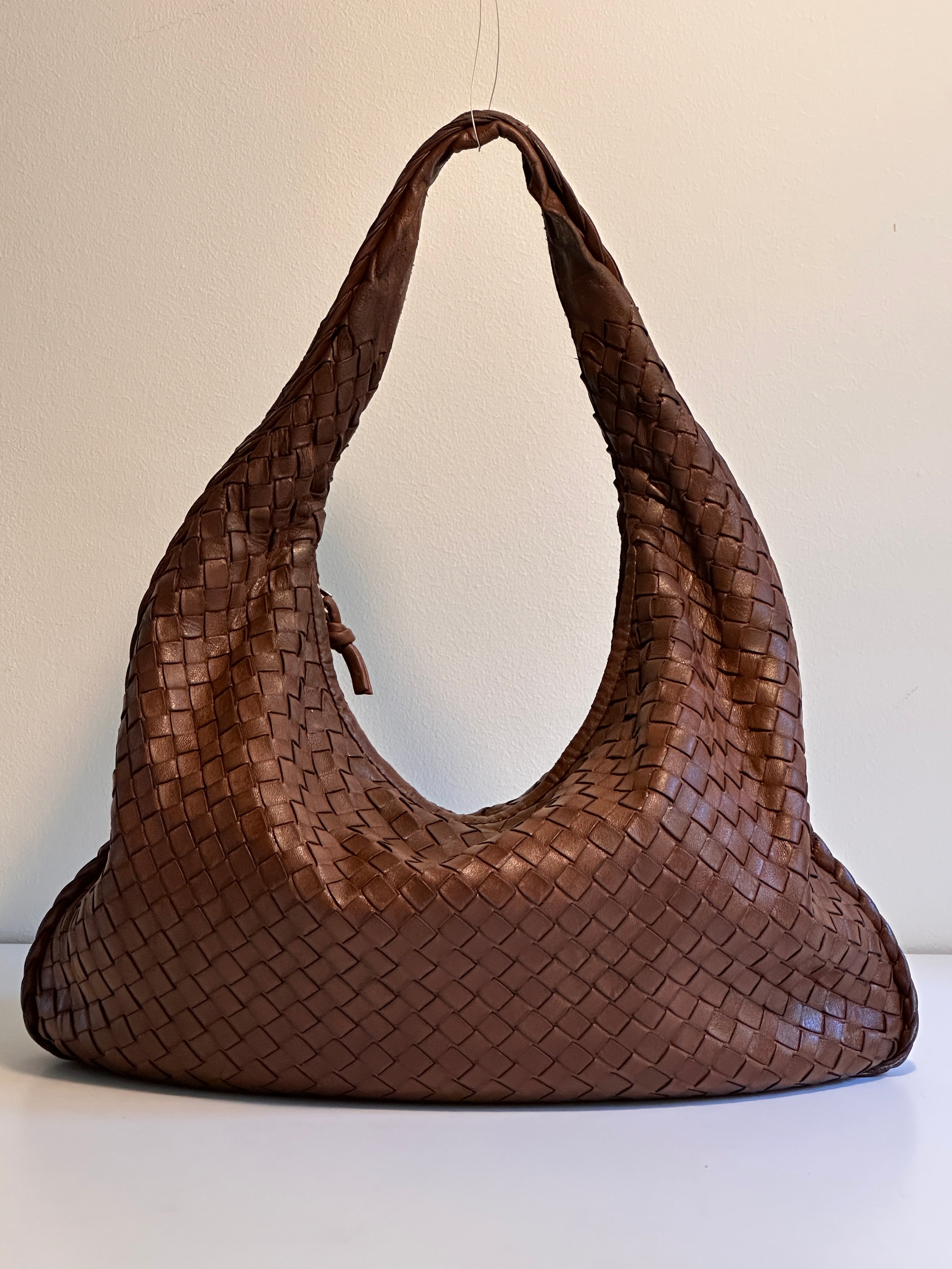 Bottega Veneta Medium Veneta