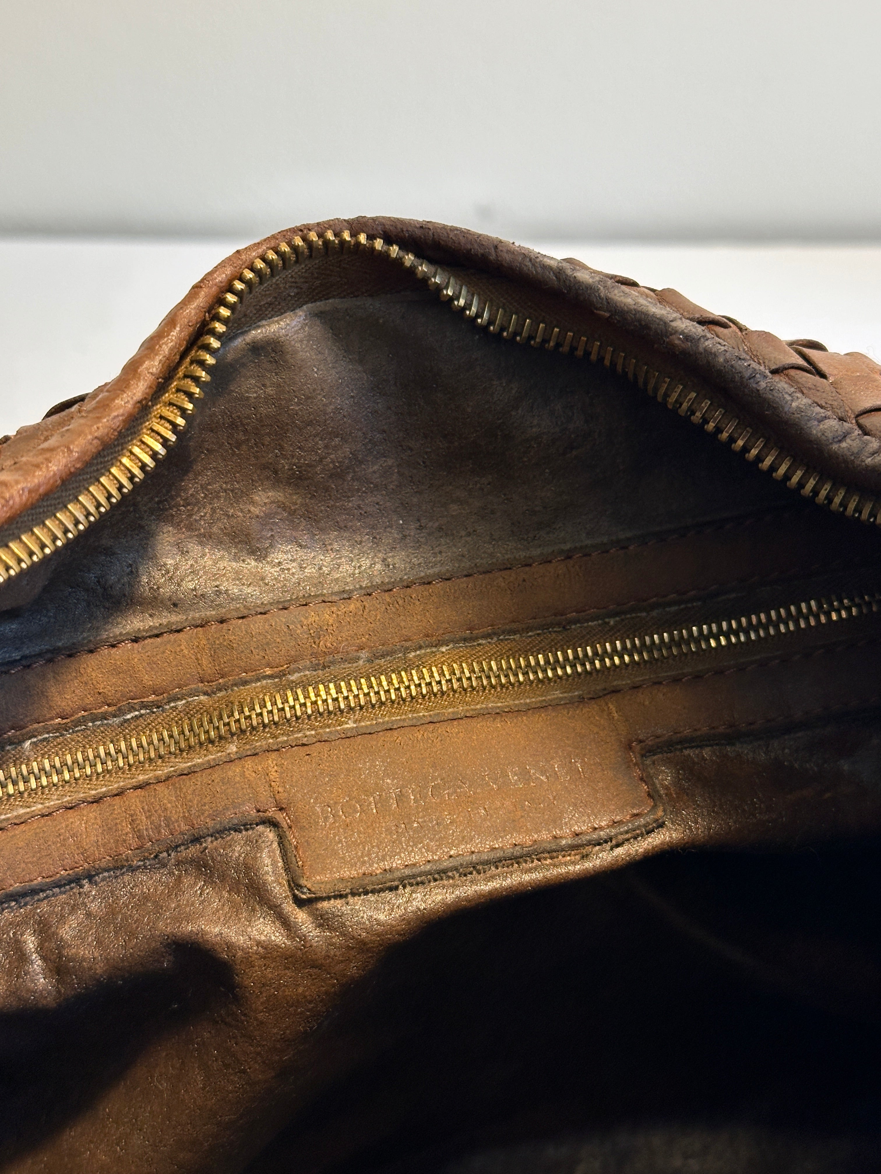 Bottega Veneta Medium Veneta
