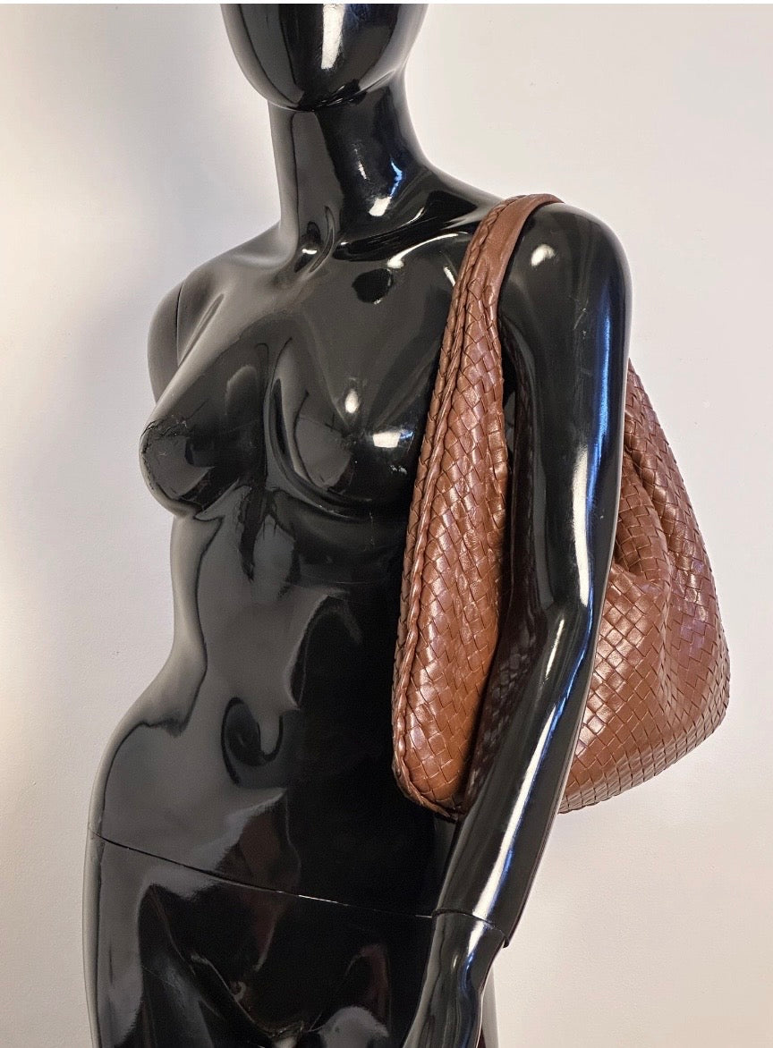 Bottega Veneta Medium Veneta