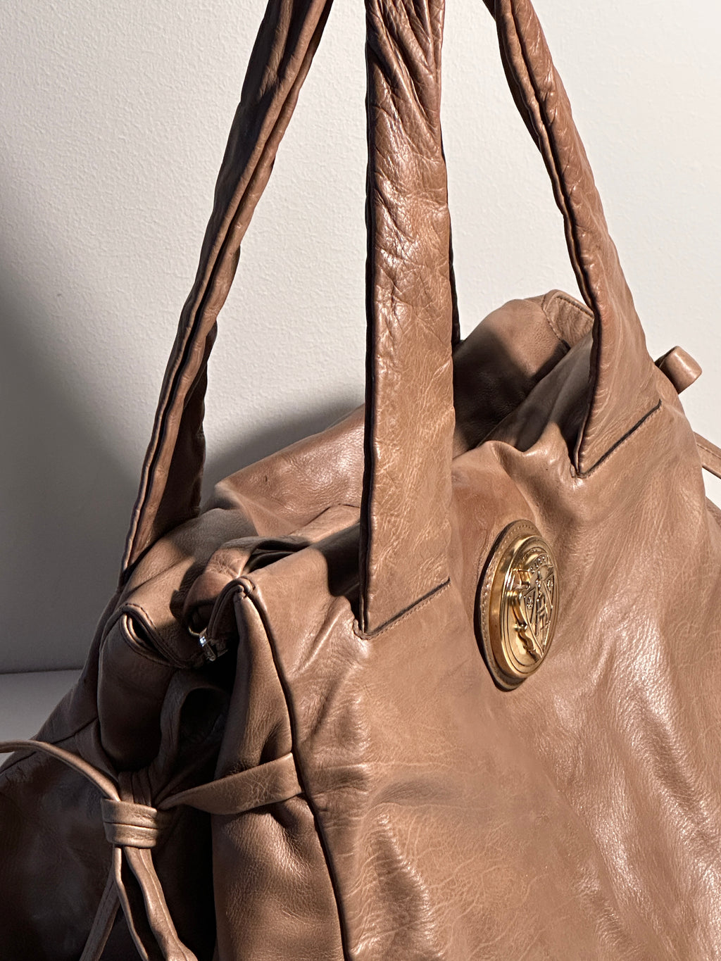 Gucci Hobo Hysteria