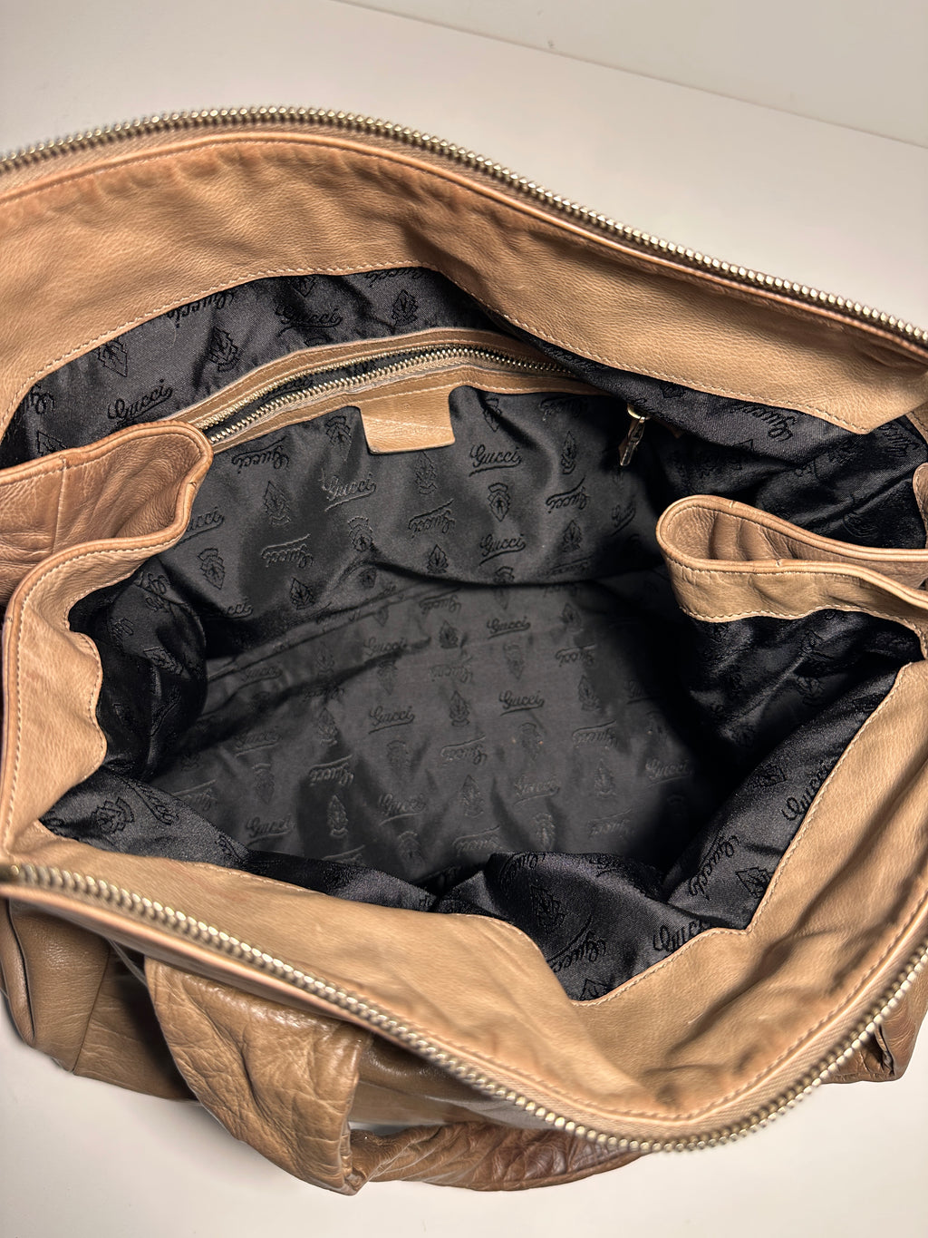 Gucci Hobo Hysteria