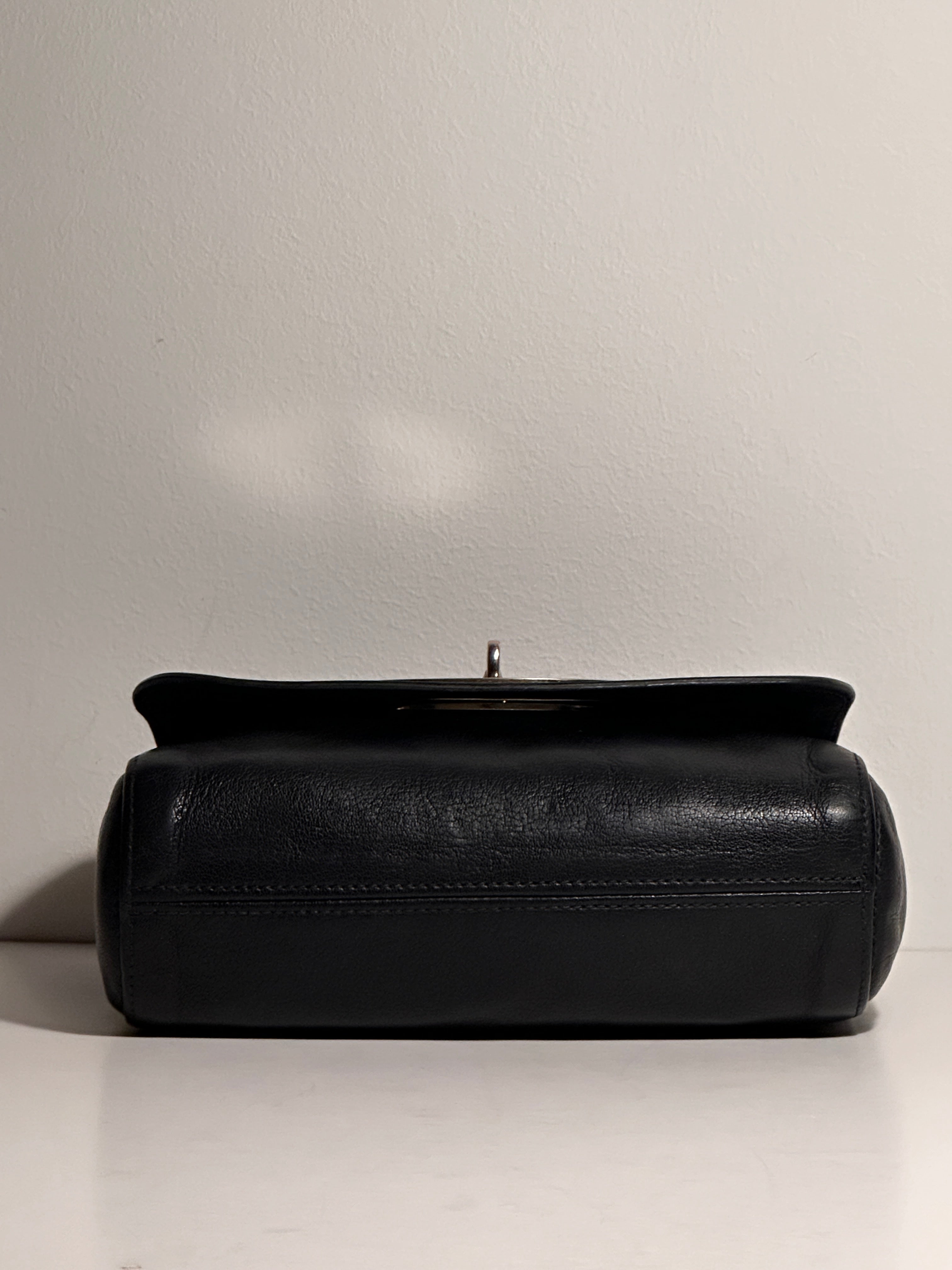 Mulberry Lily Small