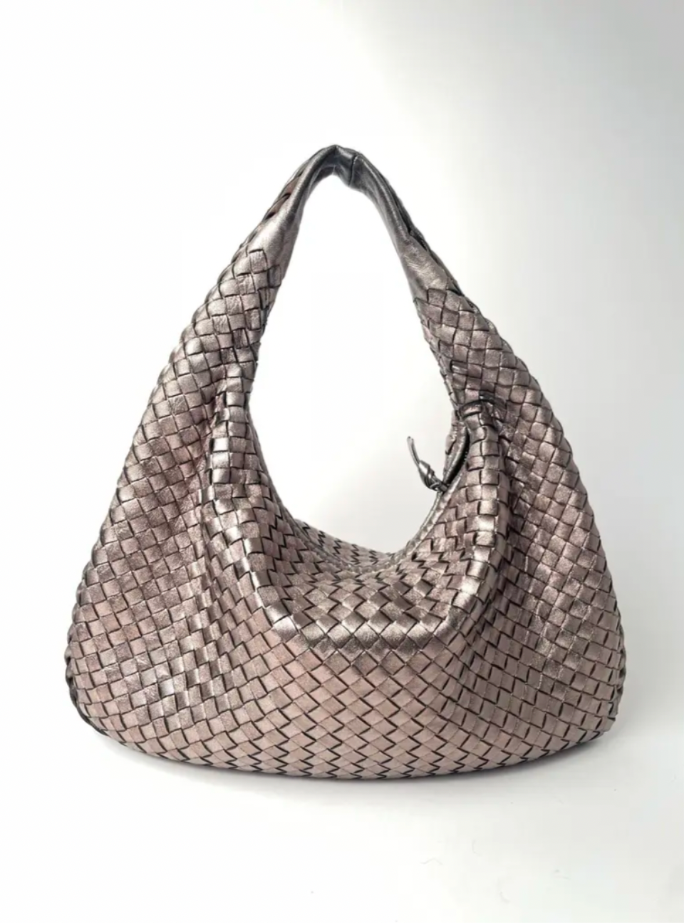 Bottega Veneta Medium Veneta