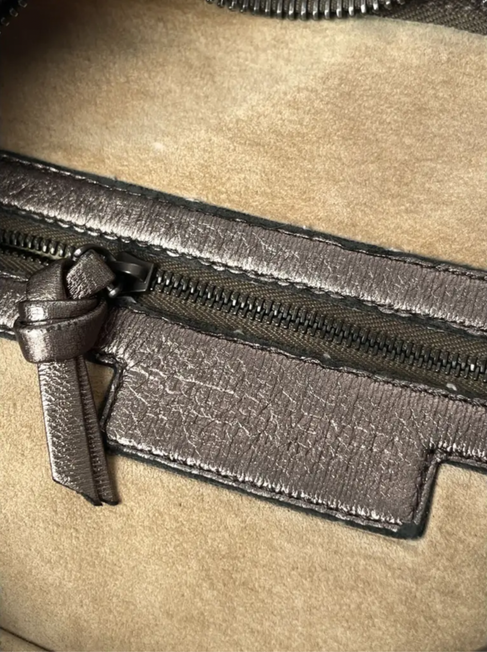 Bottega Veneta Medium Veneta