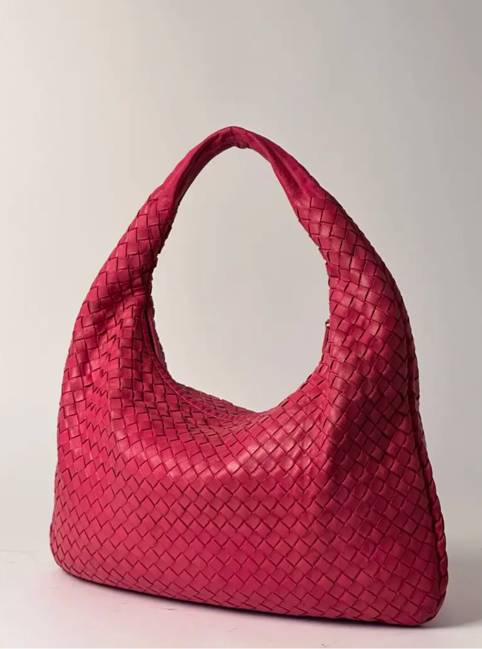 Bottega Veneta Medium Veneta