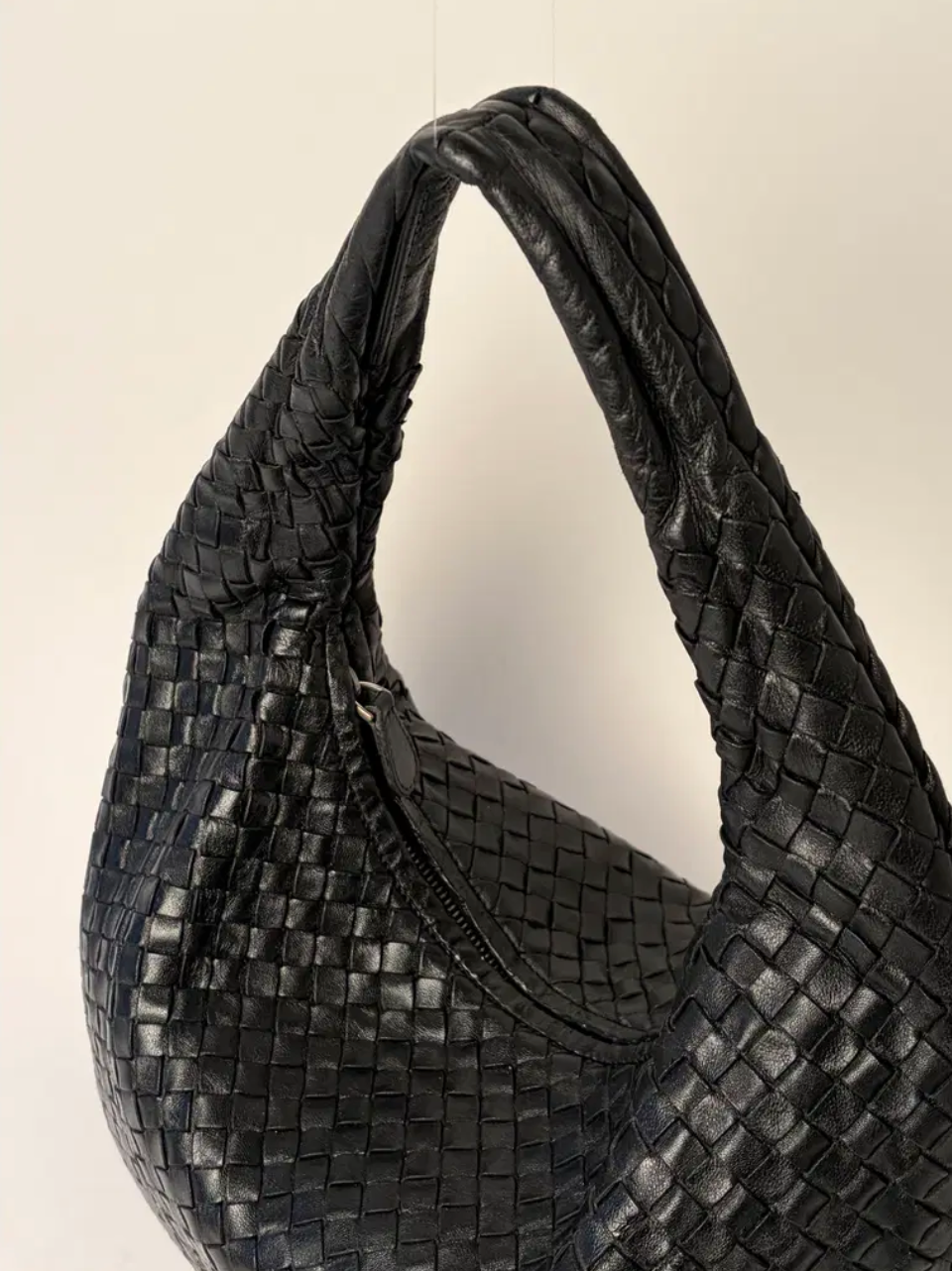 Bottega Veneta Medium Veneta