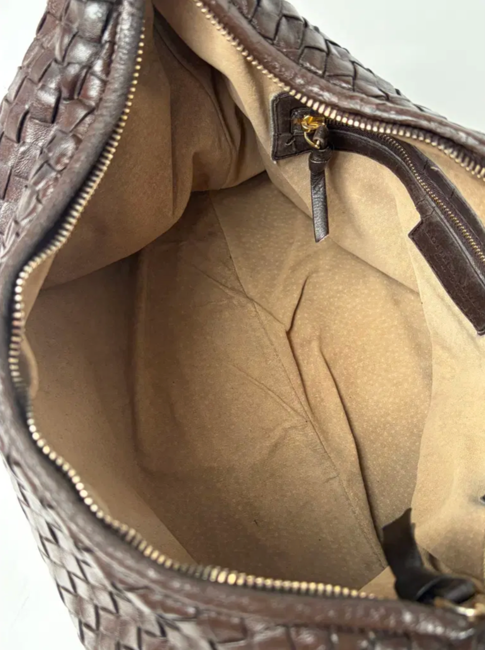Bottega Veneta Medium Veneta
