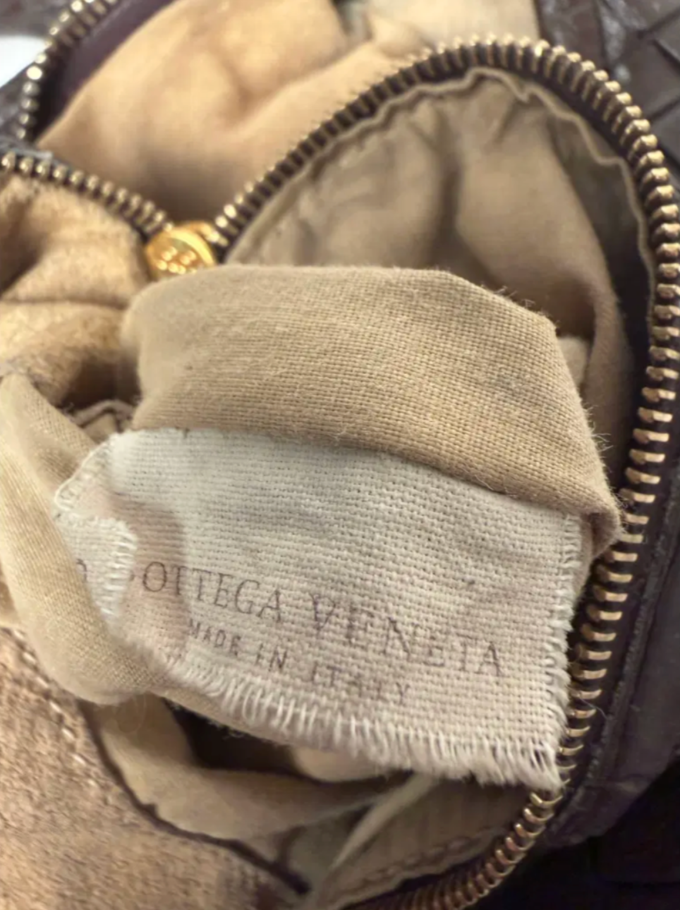 Bottega Veneta Medium Veneta