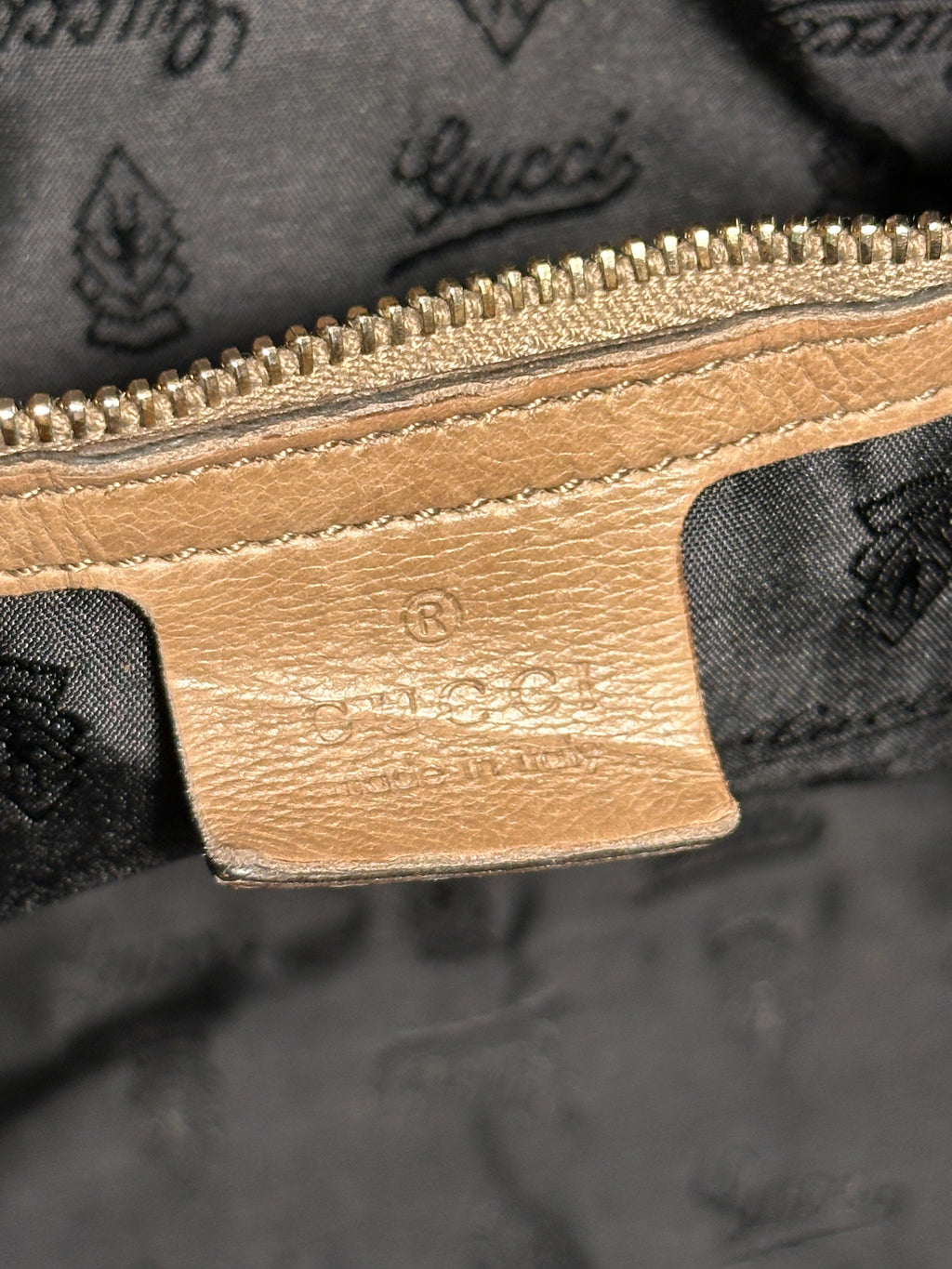 Gucci Hobo Hysteria