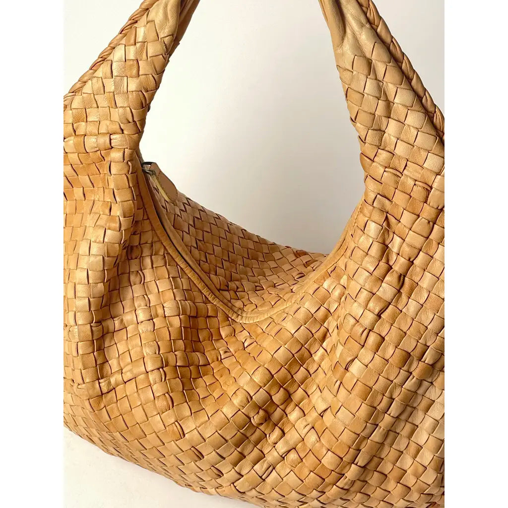 Bottega Veneta Large Veneta Bag Natural Brown Leather Shoulder Bag