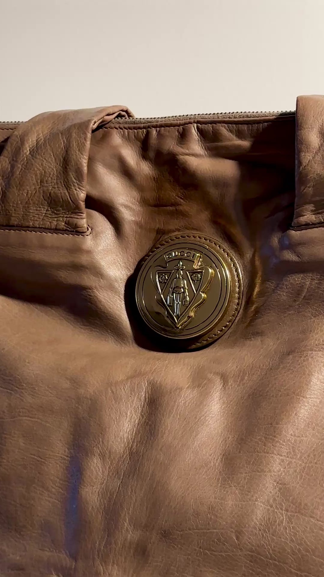 Gucci Hobo Hysteria